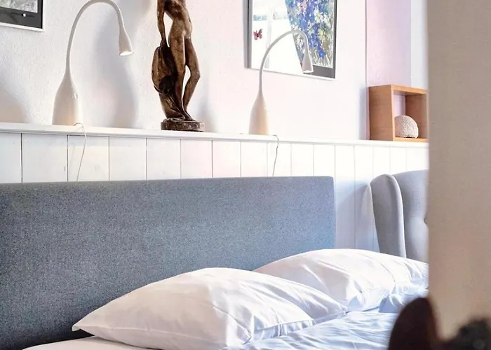 Luxe Monumenten Pand Aan De Haven 10 Personen 5 Slaapkamers بيت للعطل