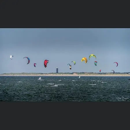 Luxe Monumenten Pand Aan De Haven 10 Personen 5 Slaapkamers Nyaraló *