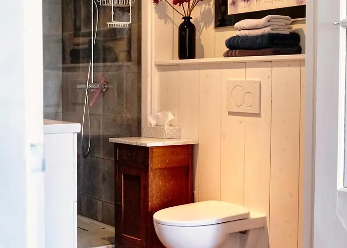 Luxe Monumenten Pand Aan De Haven 10 Personen 5 Slaapkamers Dom wakacyjny *