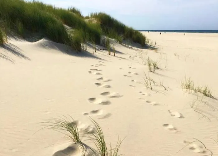 Luxe Monumenten Pand Aan De Haven 10 Personen 5 Slaapkamers * Goedereede